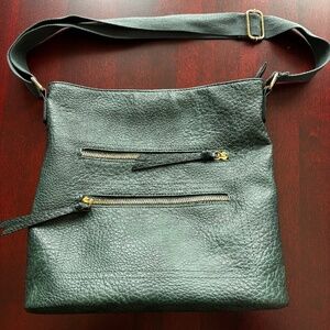 NEW cross body bag adjustable strap green vegan leather